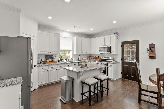 Building Photo - 29735 Spring Terrace Dr