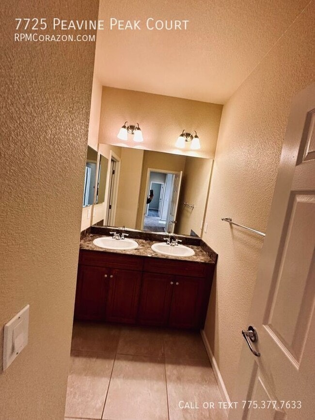 Building Photo - 7725 Peavine Peak Court