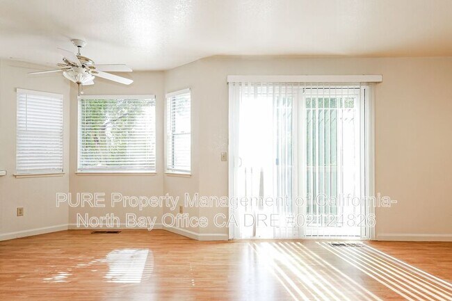 Building Photo - 1336 Jennings Park Way