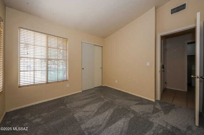 Building Photo - 3080 W Placita De La Roseta