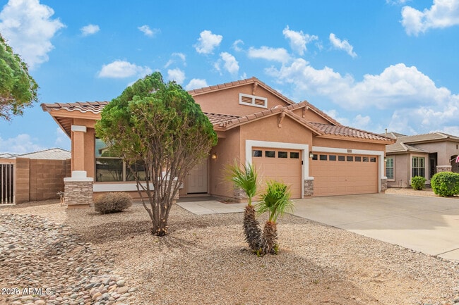 Building Photo - 8353 W Carol Ave