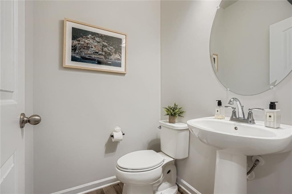 Building Photo - 4630 Blake Lp