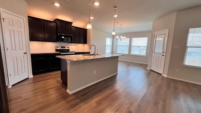 Building Photo - Four Bedroom in Harker Heights with a Flex...