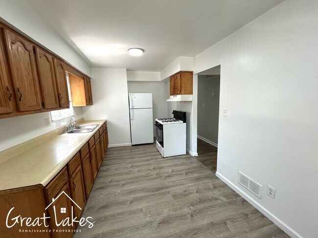 Building Photo - 20797 Gentner St