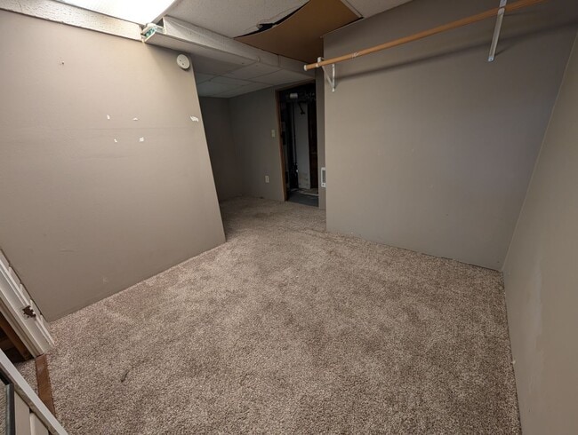 Building Photo - Triangle Tops (TTD/TTU) (Silverwolf)