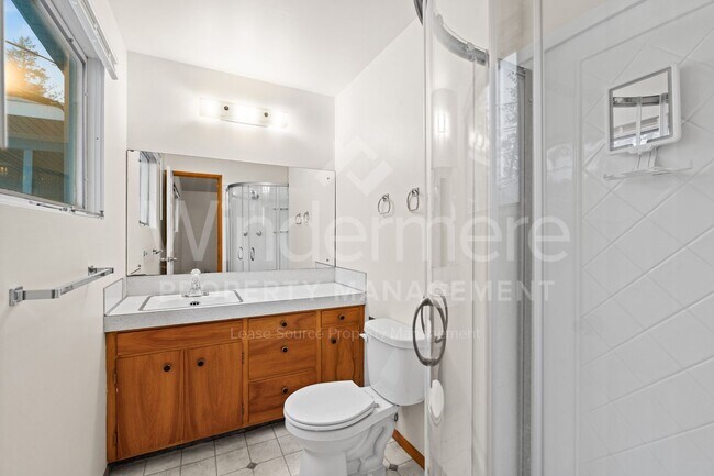 Building Photo - Welcome to the Spokane Valley