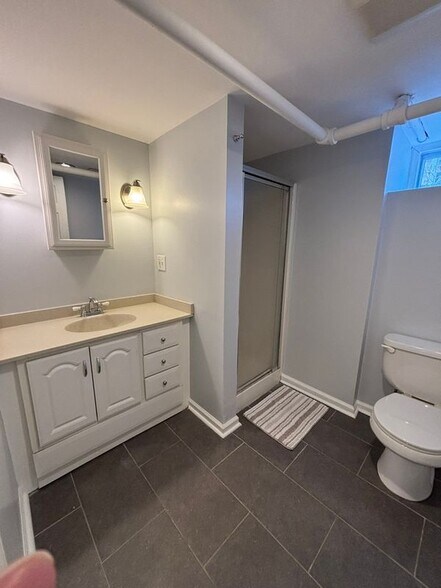 Building Photo - 625 Cleveland Ave