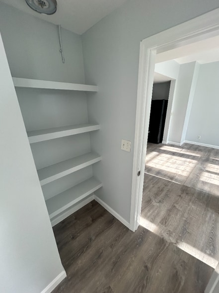 Building Photo - 285 Essex St