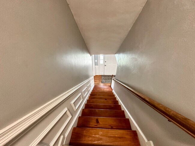 Building Photo - Ready August 1st! A First-Time Rental on a...