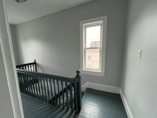 Building Photo - 653 Broadway St