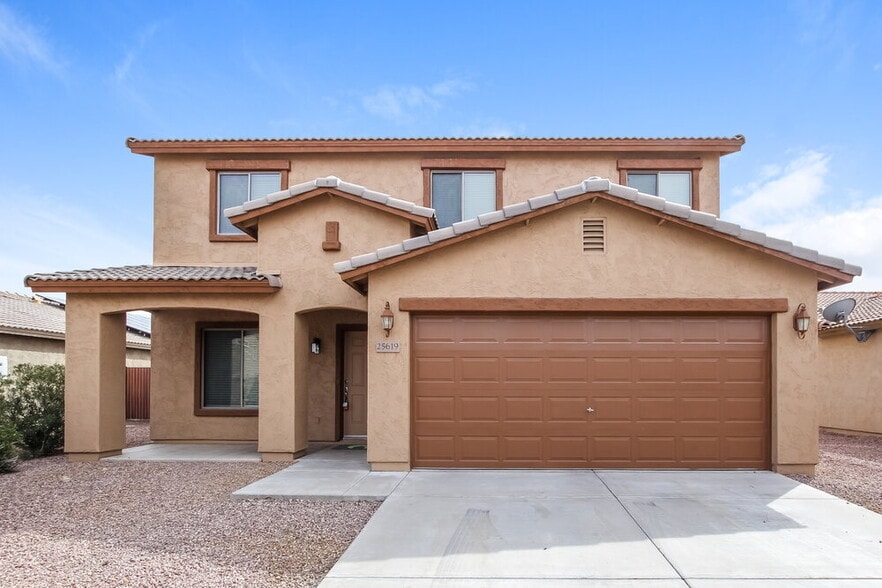 Primary Photo - 25619 W Satellite Ln