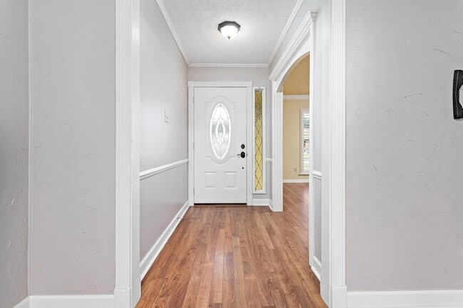 Building Photo - 660 Bancroft Dr