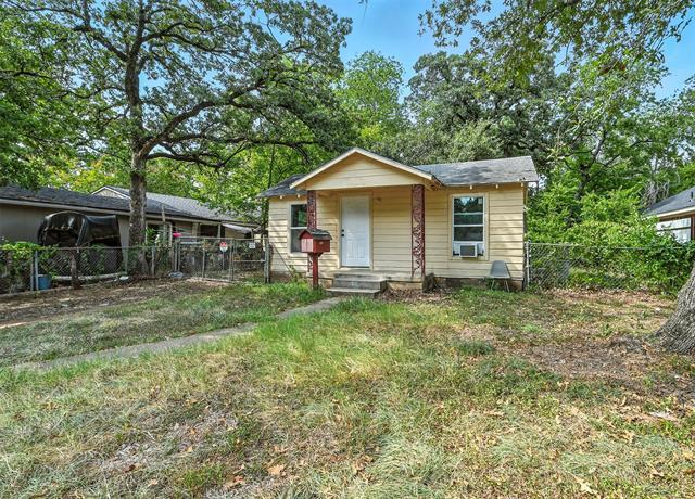 Building Photo - 3909 Galvez Ave