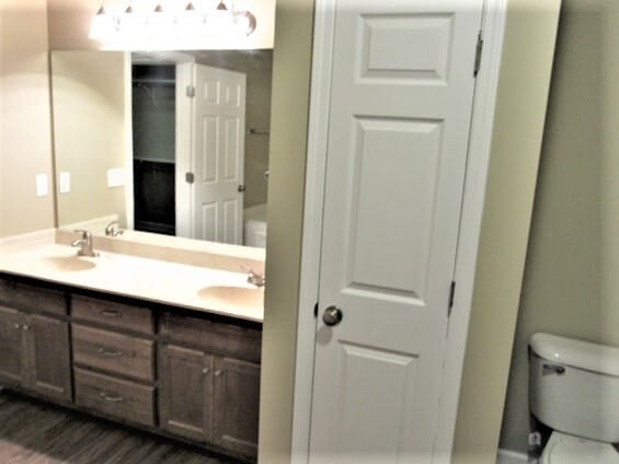 Building Photo - 3063 Romain Trail