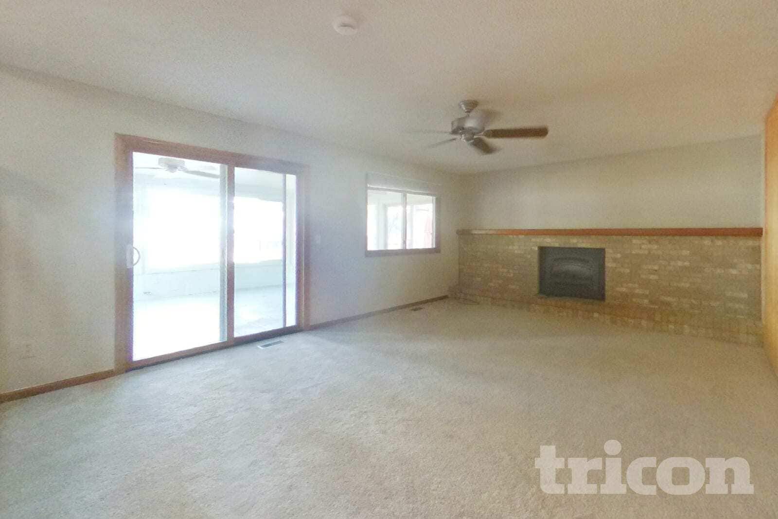 Building Photo - 17490 E Eldorado Cir