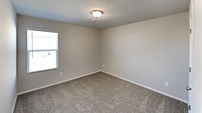 Building Photo - 2520 Alice Wy