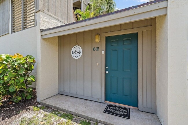 Building Photo - 1605 S US Hwy 1