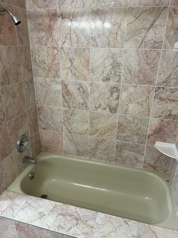 Building Photo - 120 N Main St