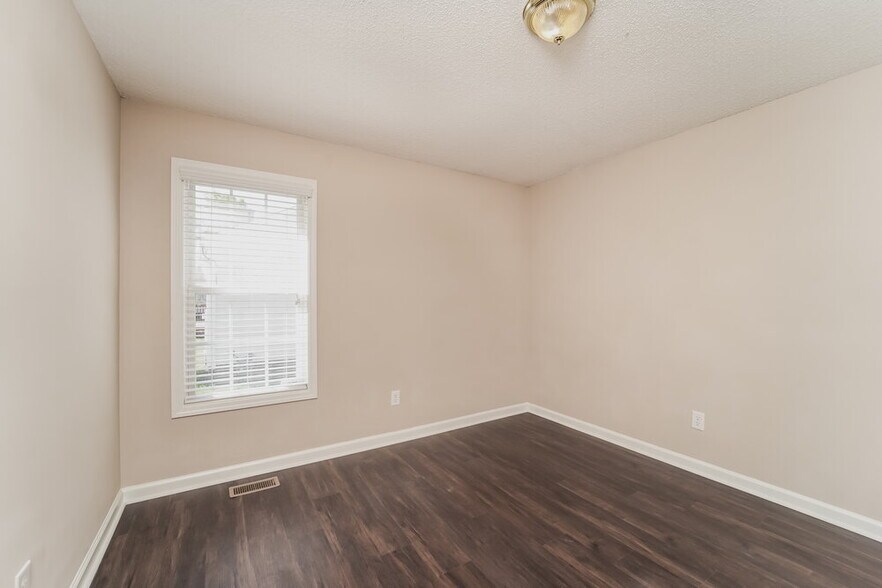 Building Photo - 1231 Piney Church Rd