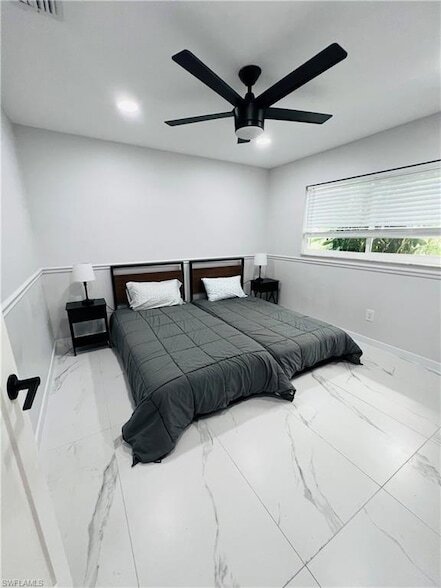 Building Photo - 4439 Parrot Ave