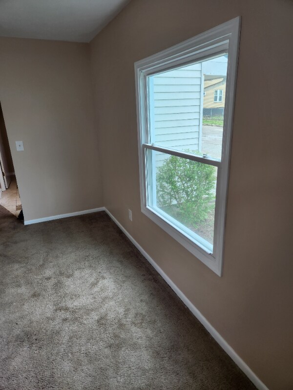 Building Photo - 720 38th St