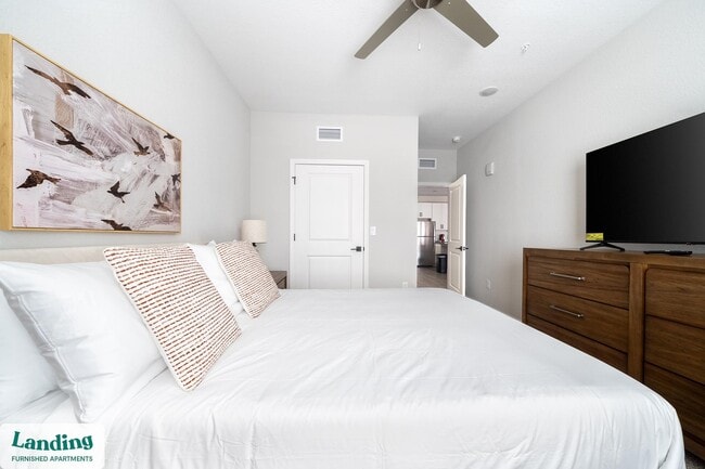 Building Photo - 84 San Filippo Dr SE