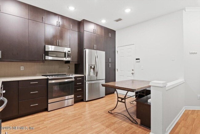 Building Photo - 7552 Scarlet Ibis Ln