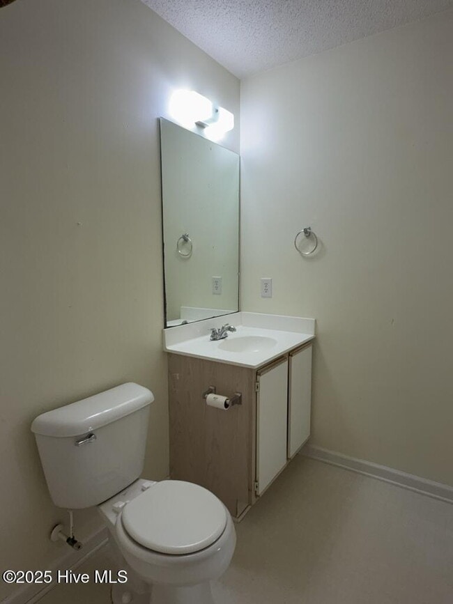 Building Photo - 1209 Timberlake Trail
