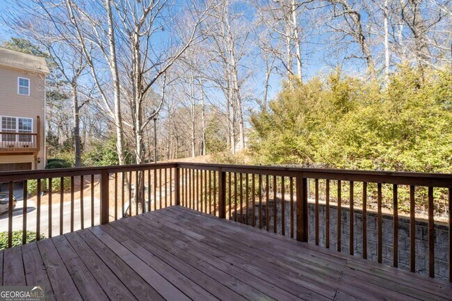 Building Photo - 2117 Wylmoor Way