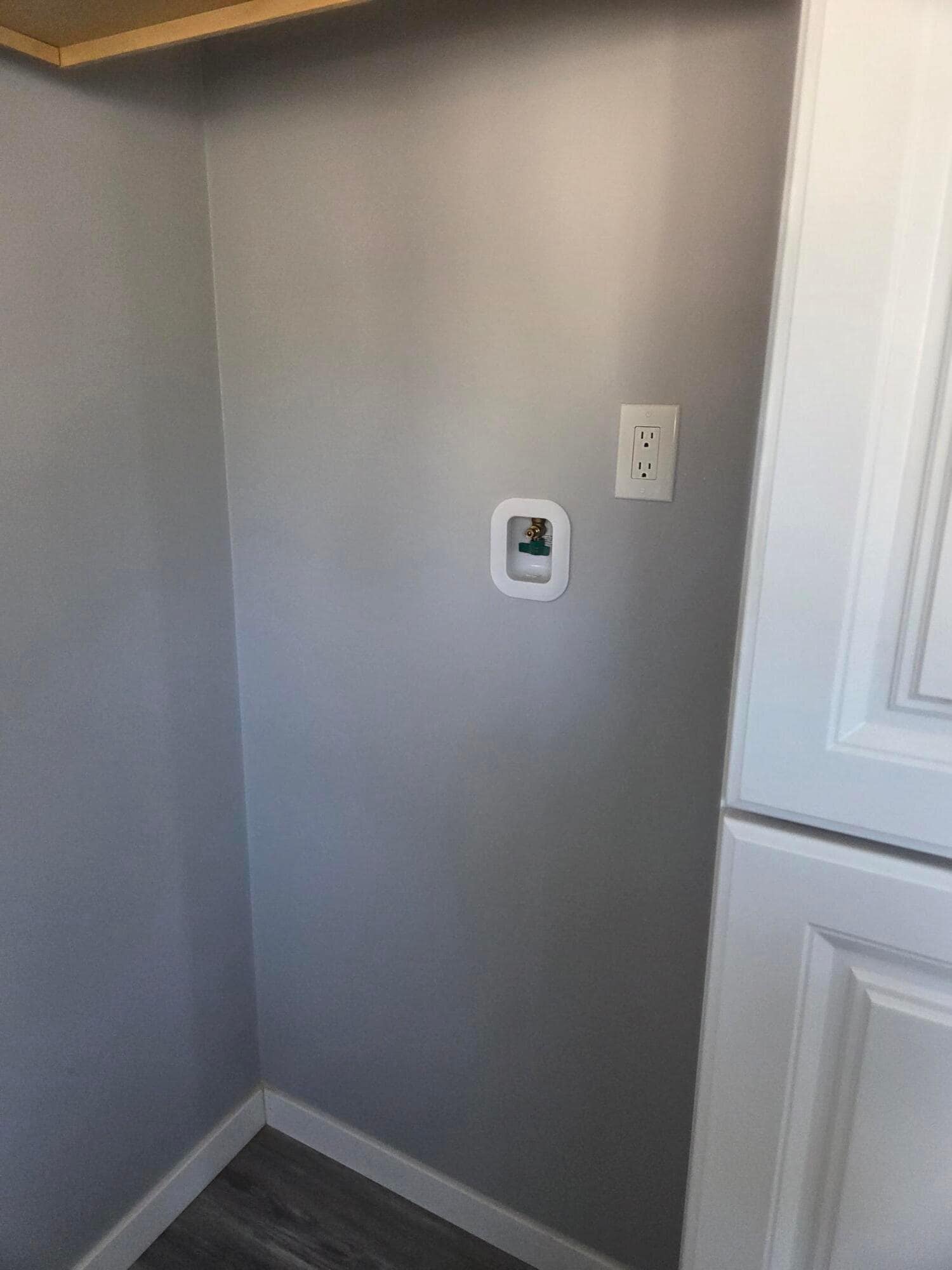 Building Photo - 4010 1/2 Rockwood St