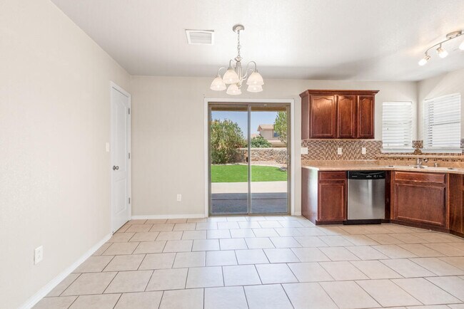 Building Photo - 14029 Volcanic Rock Dr