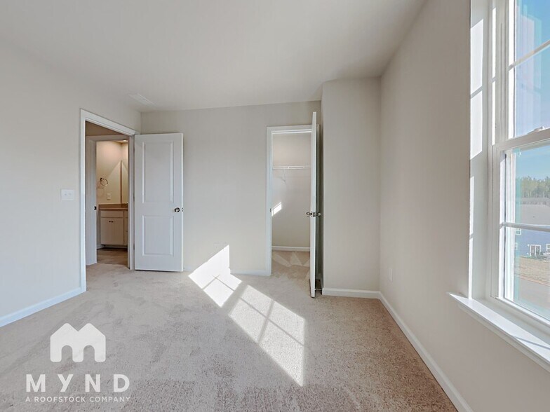 Building Photo - 110 Port Bow Dr
