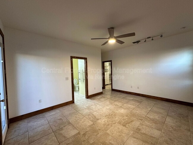 Building Photo - 3008 Boat Lift Road