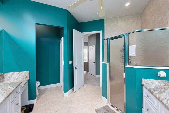 Building Photo - 923 SW Grand Reserves Blvd