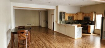 Building Photo - 24817 E Liberty Creek Rd