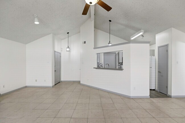 Building Photo - 6315 Forest Village