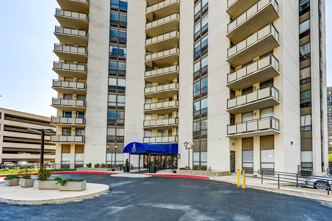 Building Photo - 205 E Joppa Rd