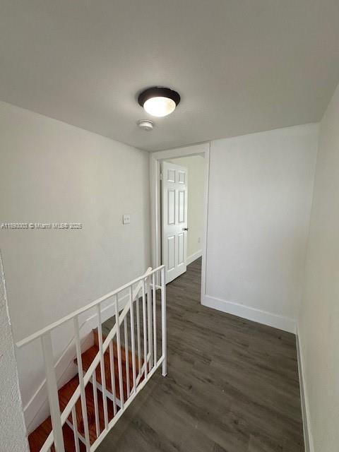 Building Photo - 9375 Fontainebleau Blvd