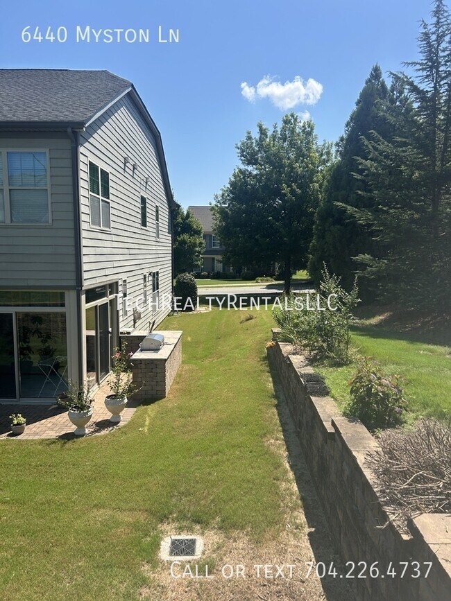 Building Photo - 6440 Myston Ln