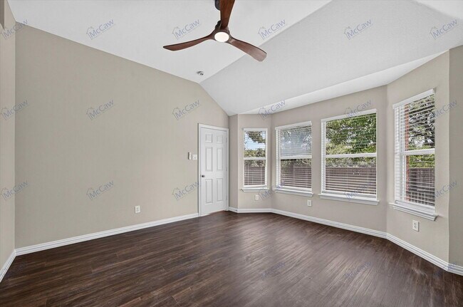 Building Photo - 739 Kilbridge Ln