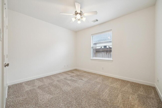 Building Photo - 12106 Indigo Cove Ln