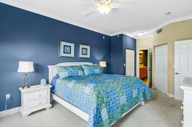 Building Photo - Fully Furnished 3/3 Ocean Grande Condo
