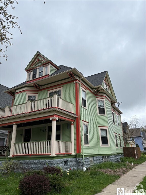 Building Photo - 445 Ashland Ave