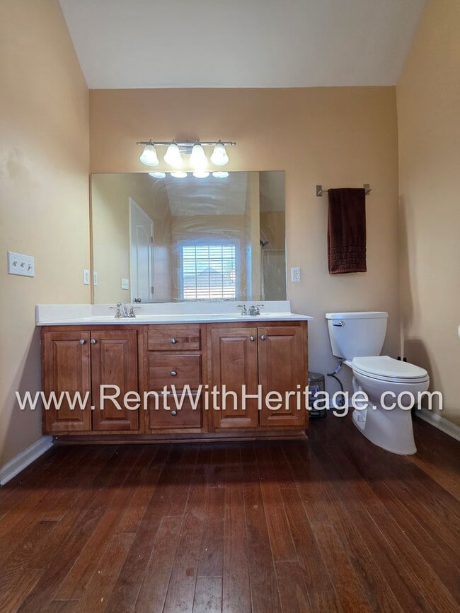 Building Photo - Gorgeous 5 Bd/ 3 Bath Including Full Finished Basement/ Spacious Yard with RV Parking/ Small Subd...