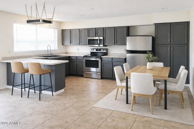 Building Photo - 3825 W Libby St