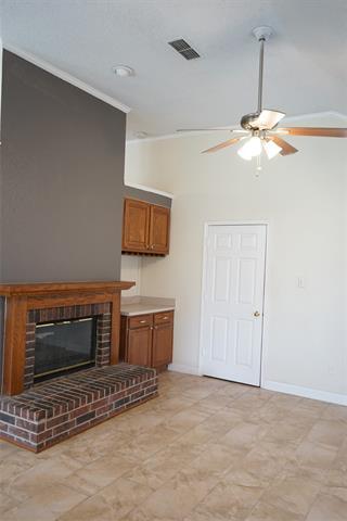 Building Photo - 907 Winterwood Ct