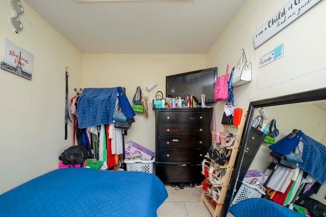 Building Photo - 3515 Village Blvd