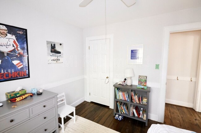 Building Photo - 10502 Crowncrest Ct