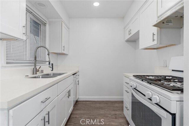 Building Photo - 203 Avenida Granada