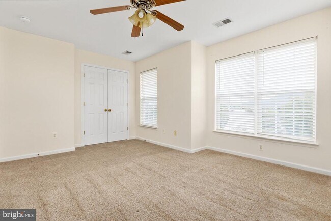 Building Photo - 313 Frontier Fort Ln